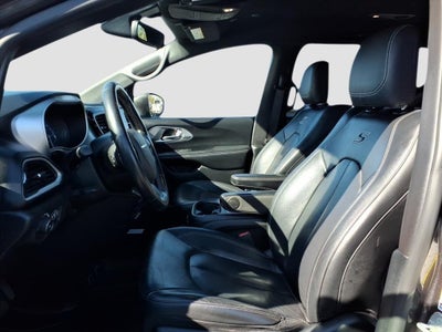 2020 Chrysler Pacifica Touring L Plus