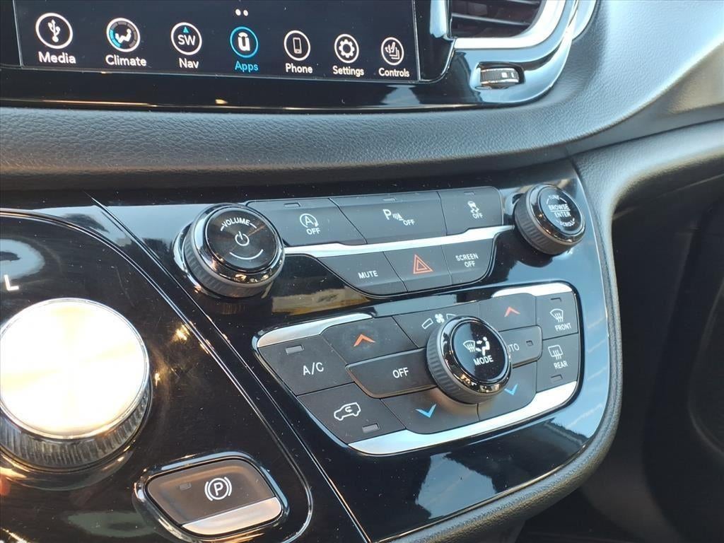 2020 Chrysler Pacifica Touring L Plus