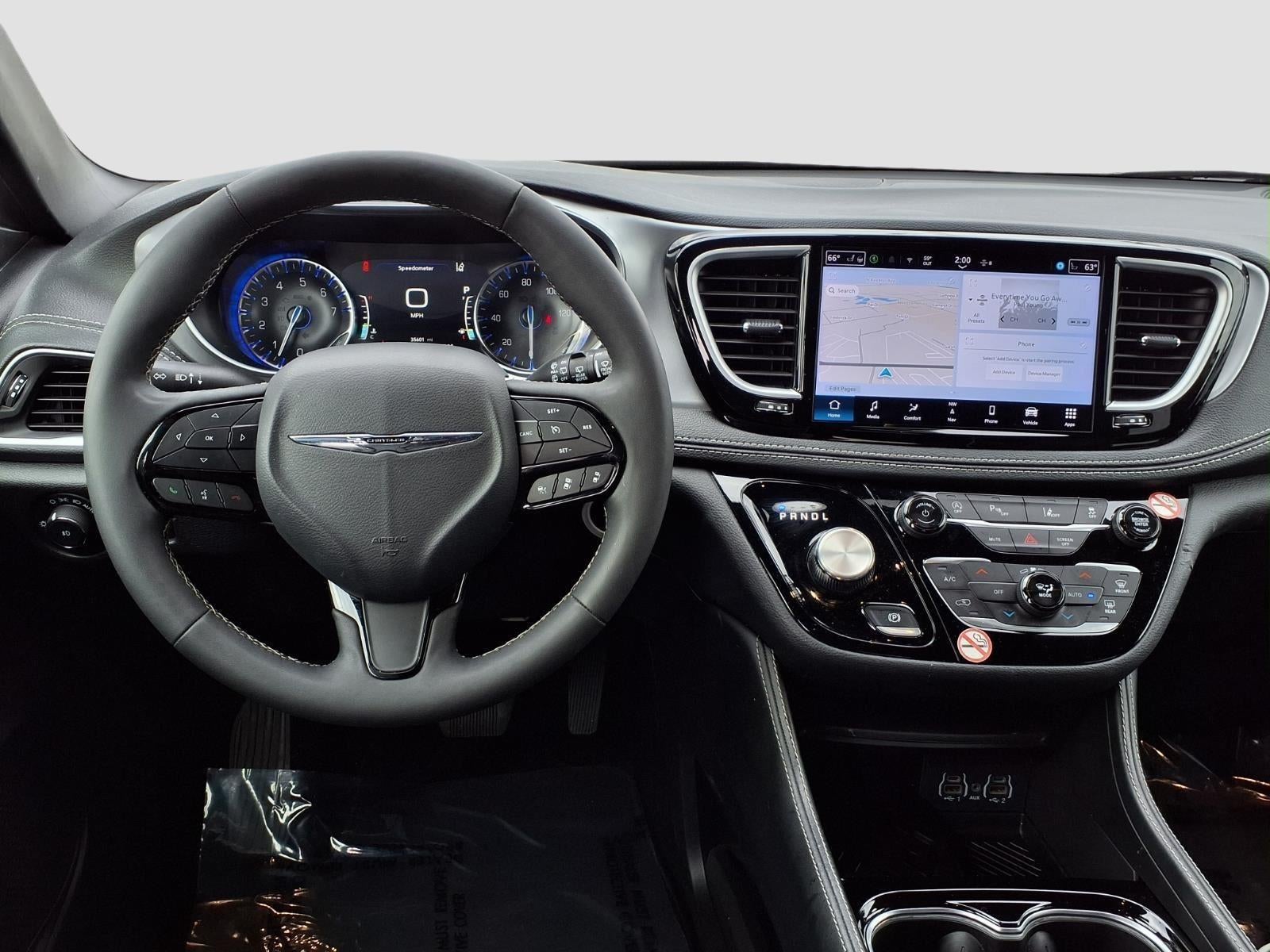 2025 Chrysler Pacifica Limited