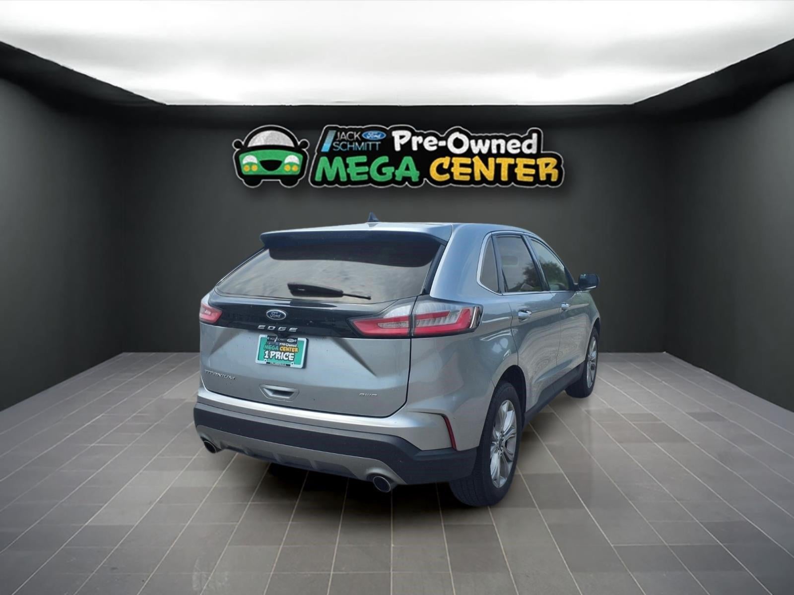 2024 Ford Edge Titanium