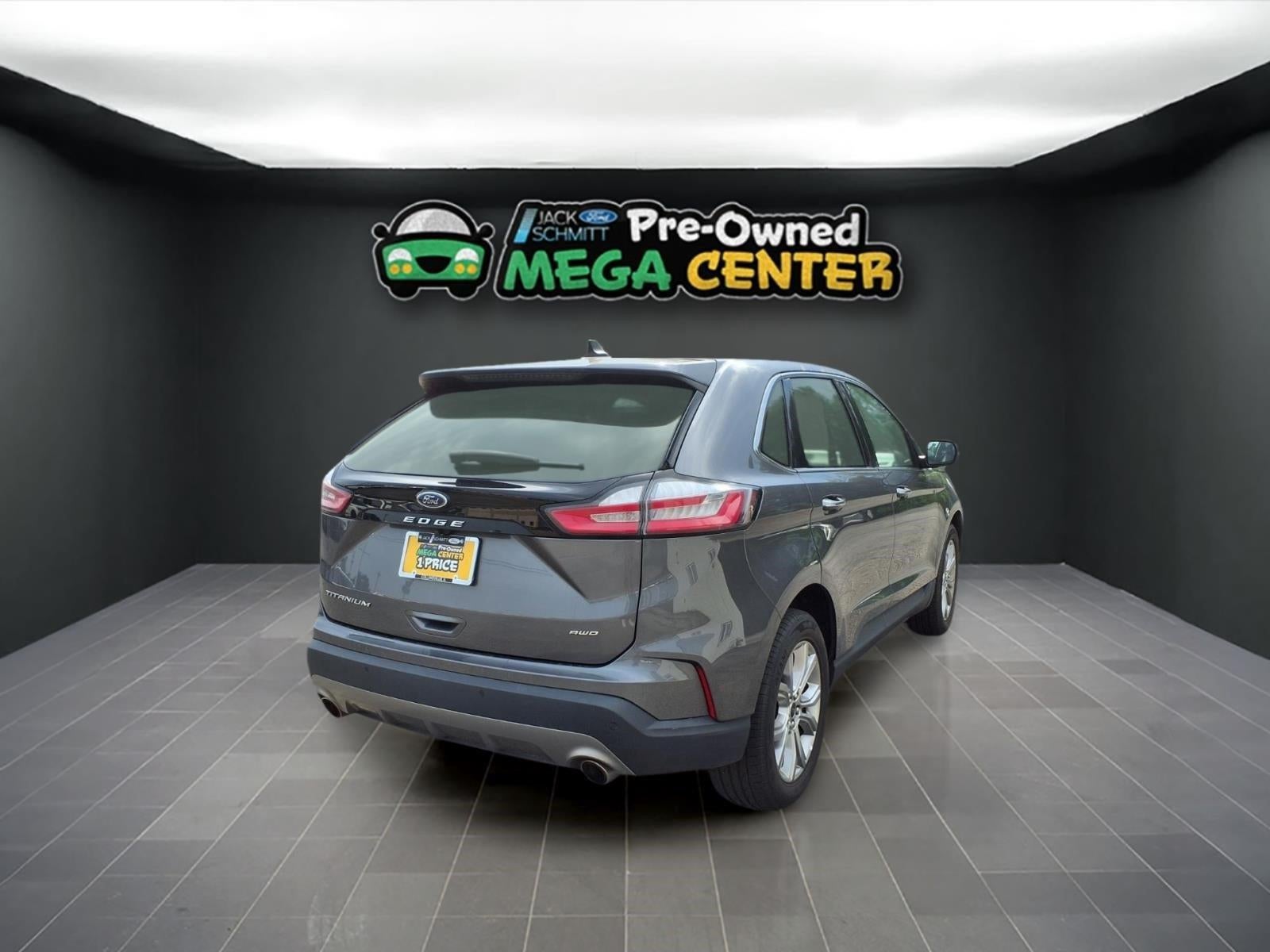 2024 Ford Edge Titanium