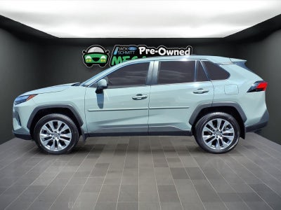 2022 Toyota Rav4 XLE Premium