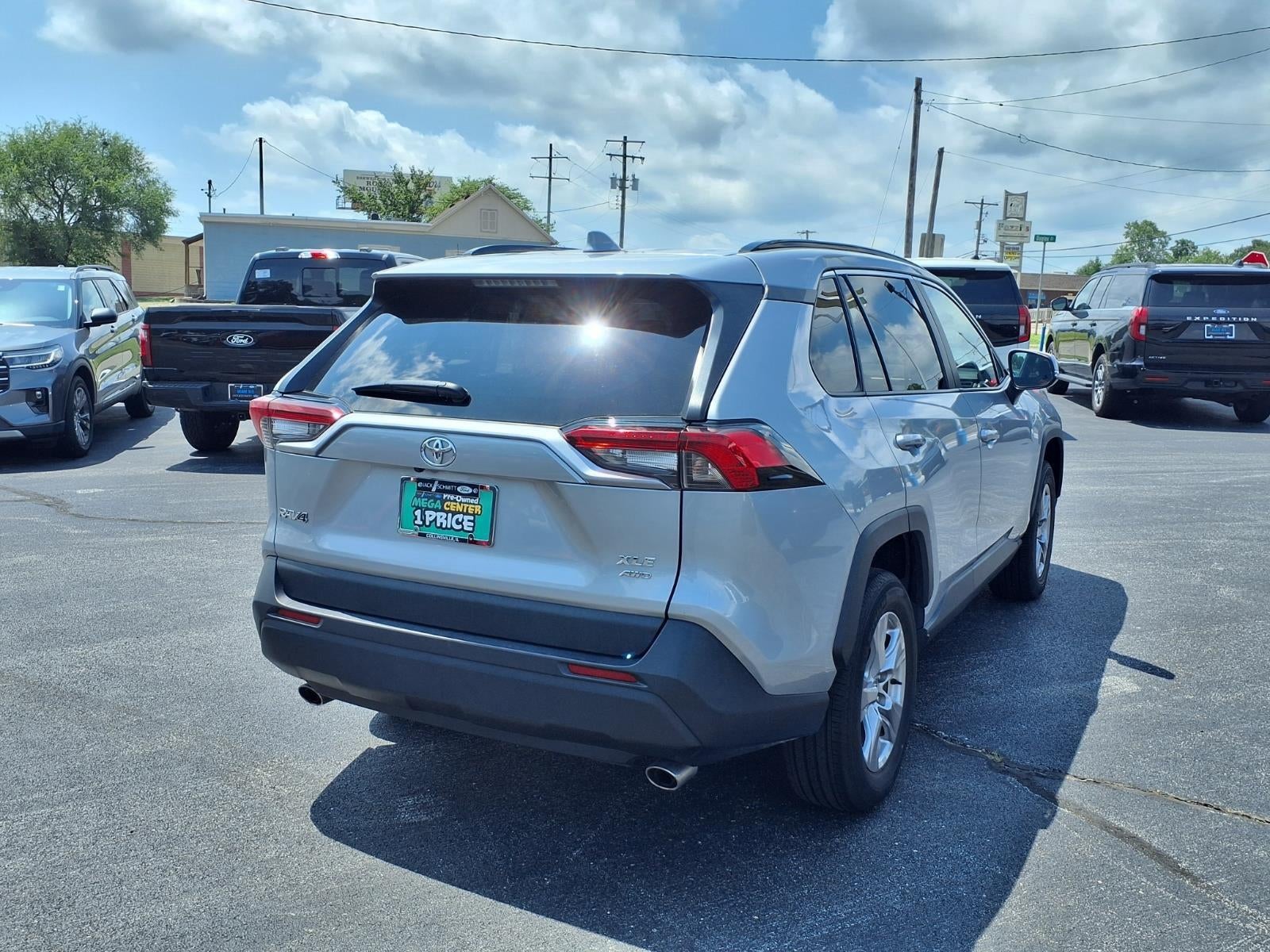 2025 Toyota Rav4 XLE