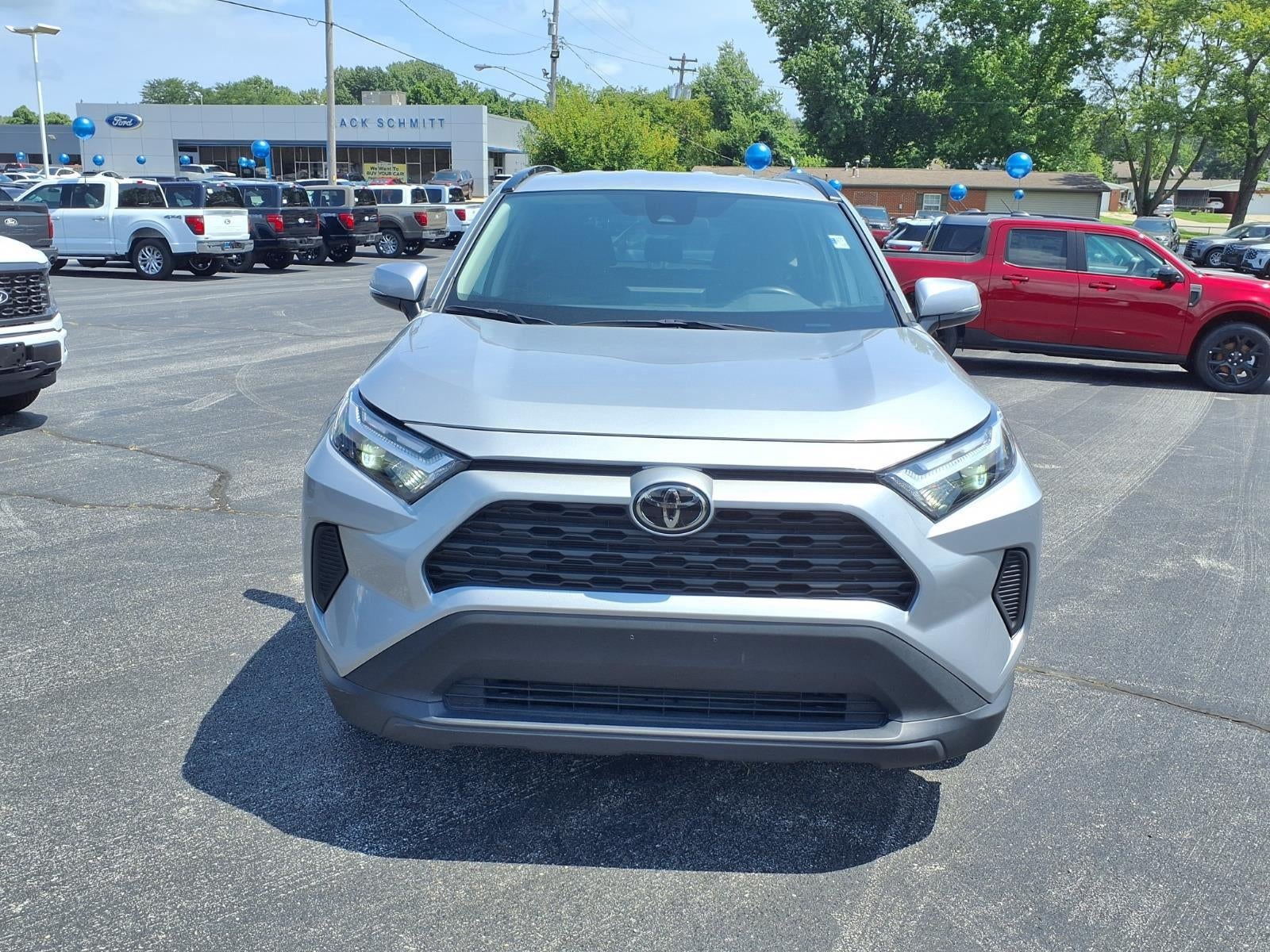 2025 Toyota Rav4 XLE