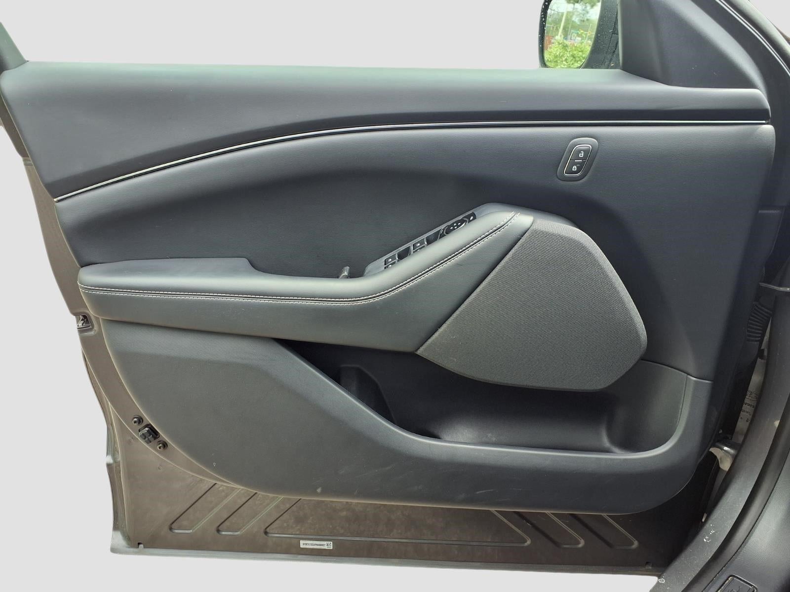 2023 Ford Mustang Mach-E Select