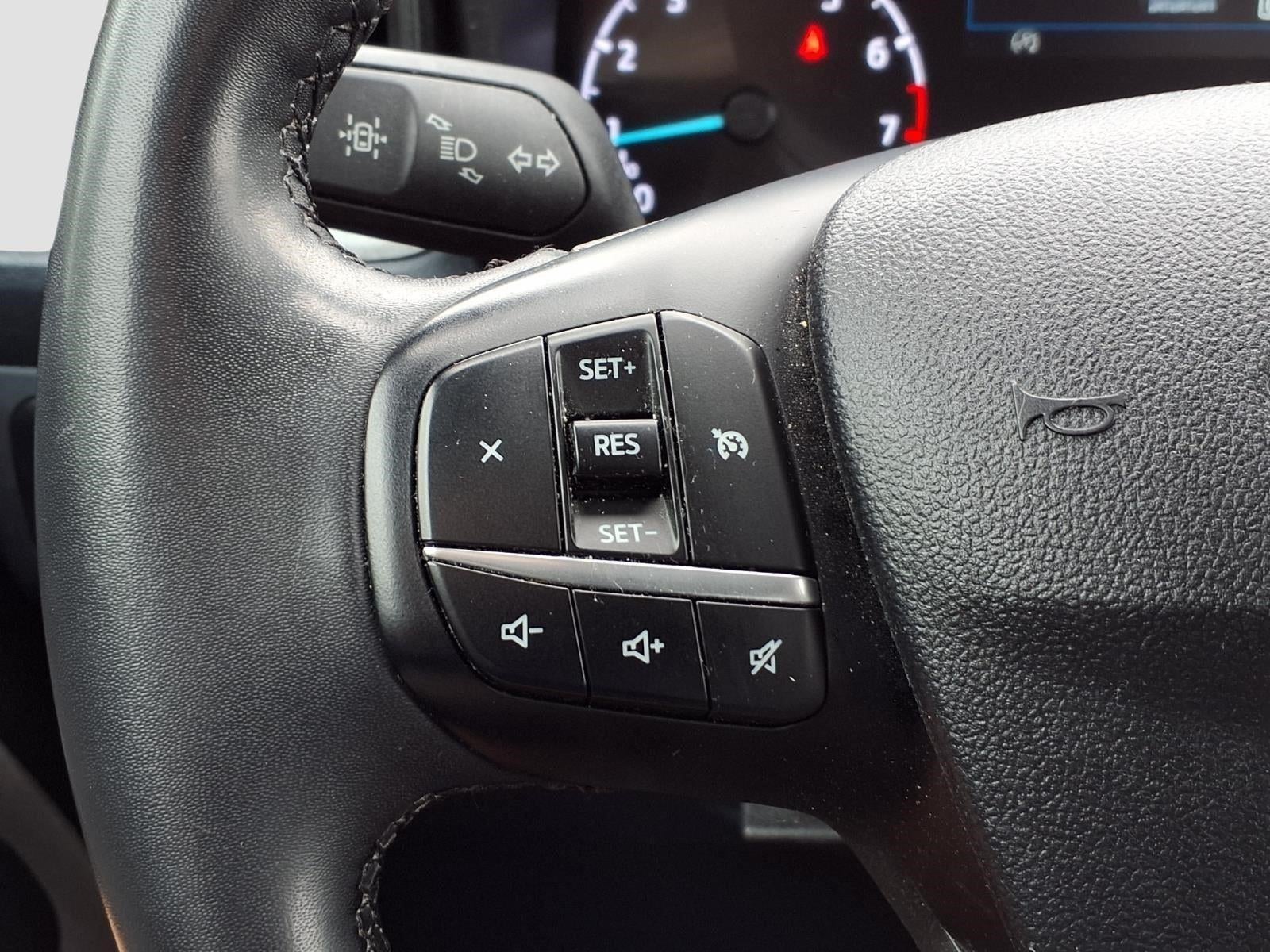 2023 Ford MAVERICK Base