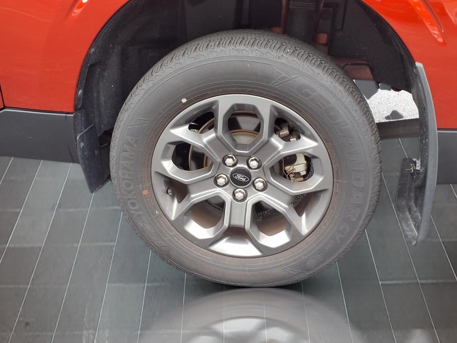 2023 Ford MAVERICK Base