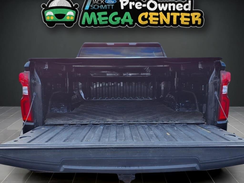 2021 Chevrolet Silverado 1500 Custom