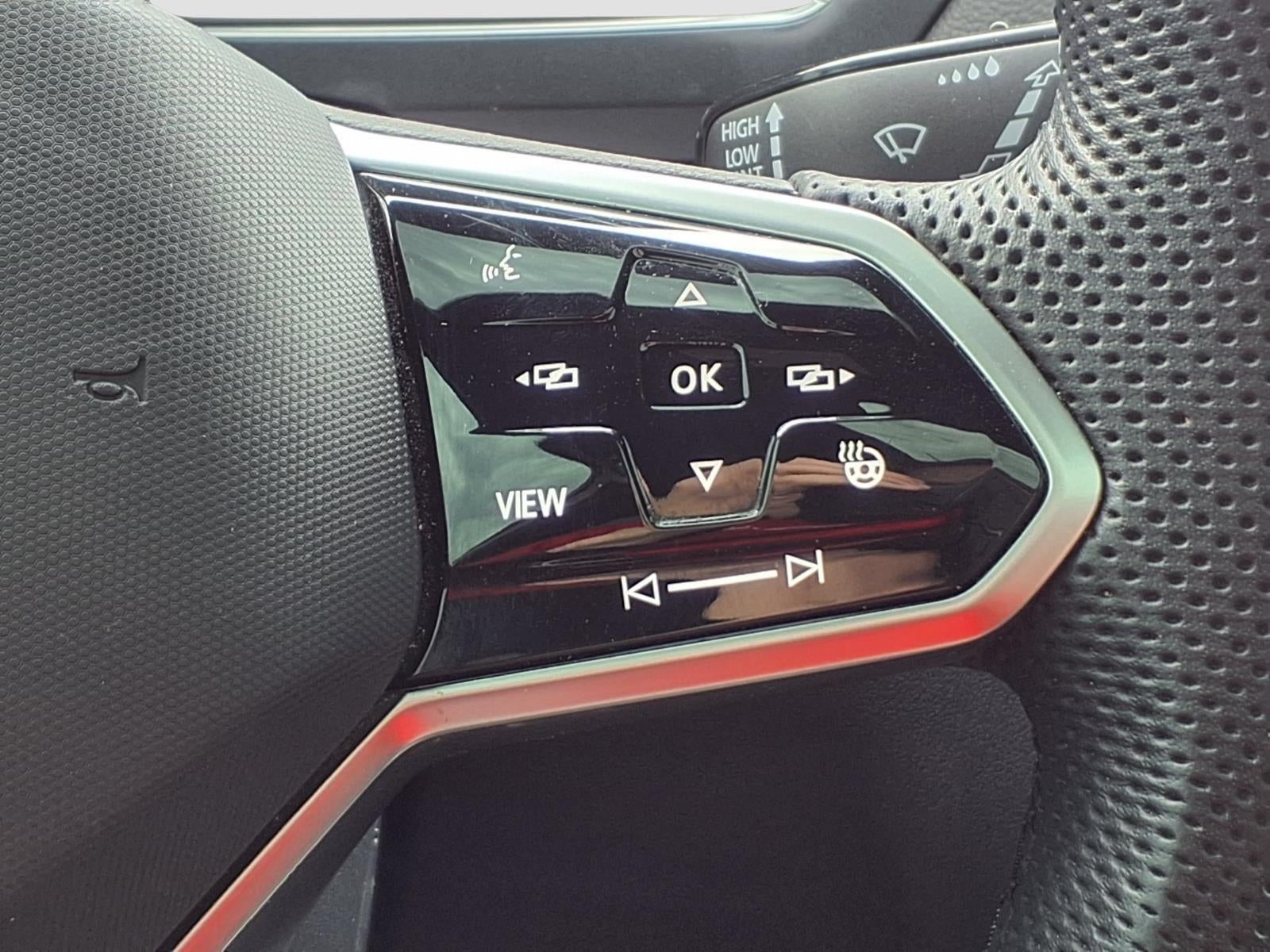 2022 Volkswagen Tiguan SEL R-Line