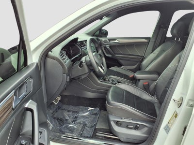 2022 Volkswagen Tiguan SEL R-Line