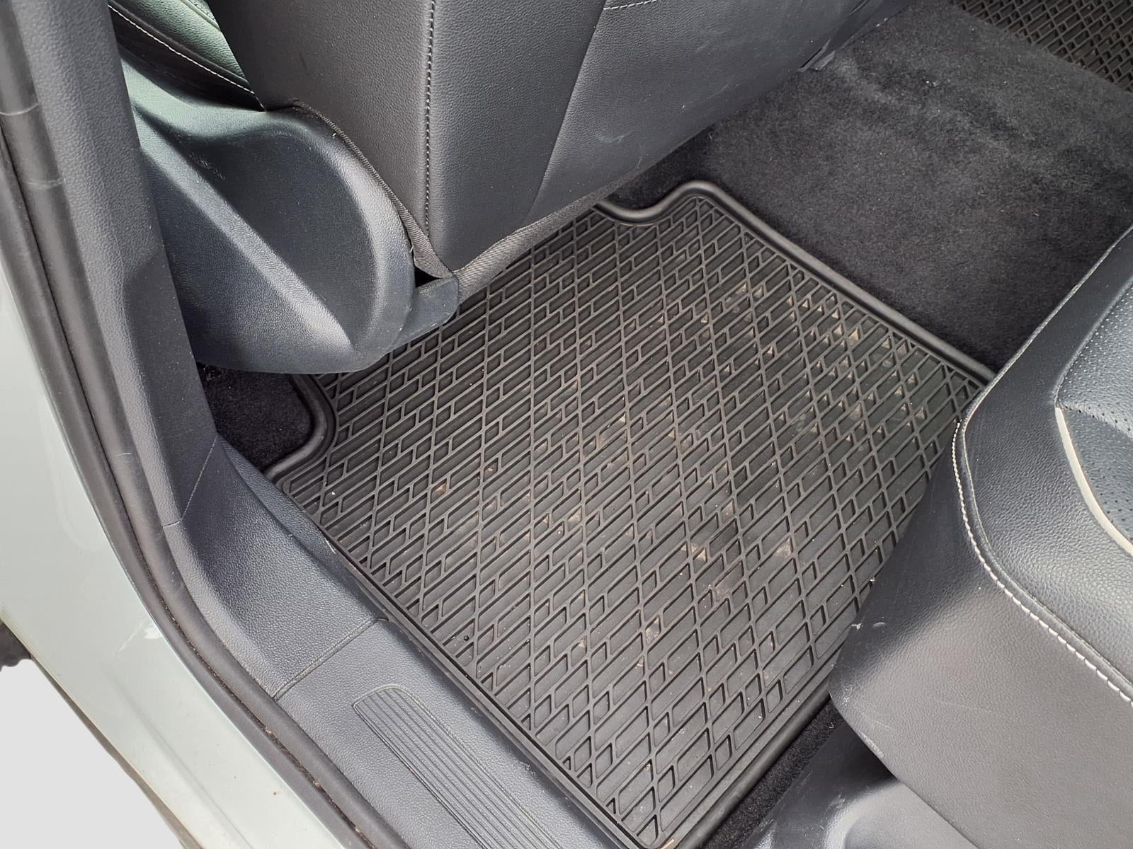 2022 Volkswagen Tiguan SEL R-Line