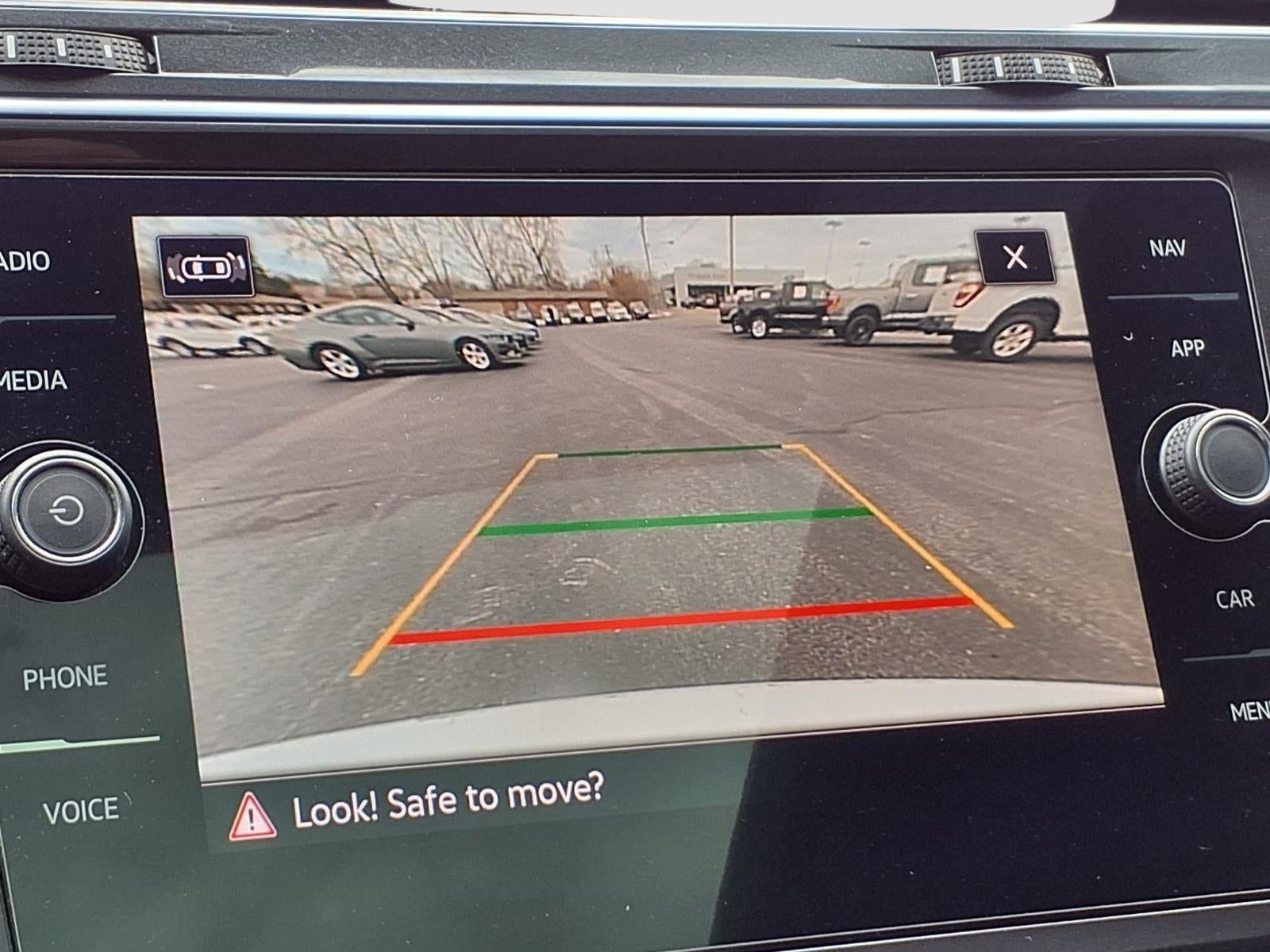 2022 Volkswagen Tiguan SEL R-Line