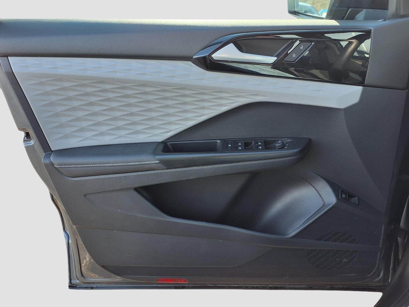 2024 Volkswagen Taos S