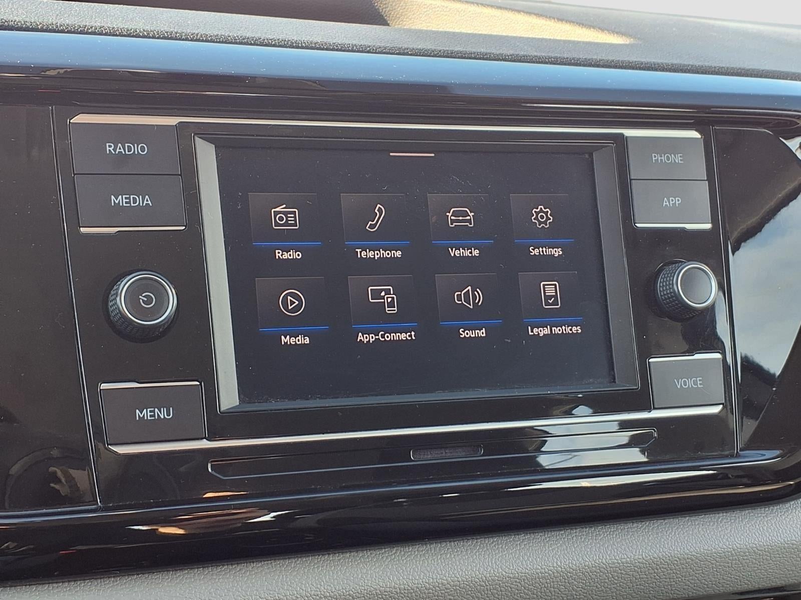 2024 Volkswagen Taos S