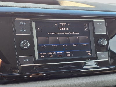 2024 Volkswagen Taos S