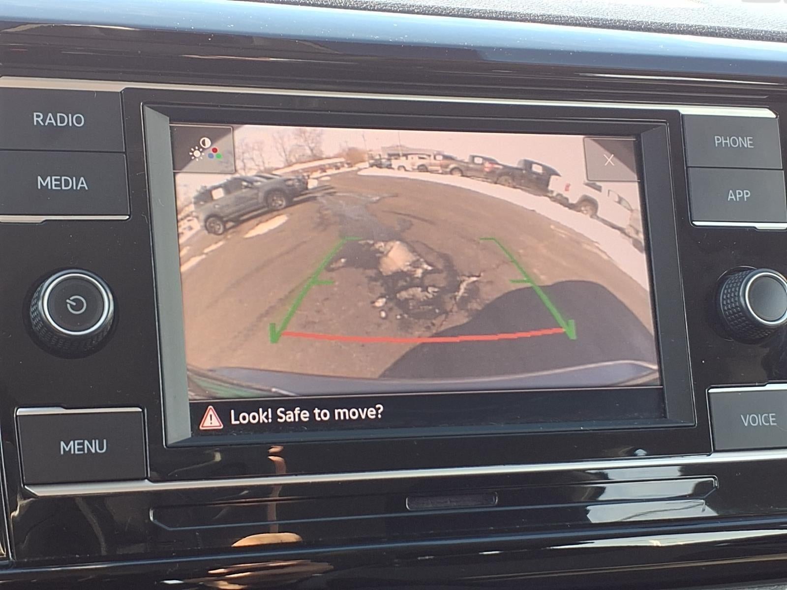 2024 Volkswagen Taos S