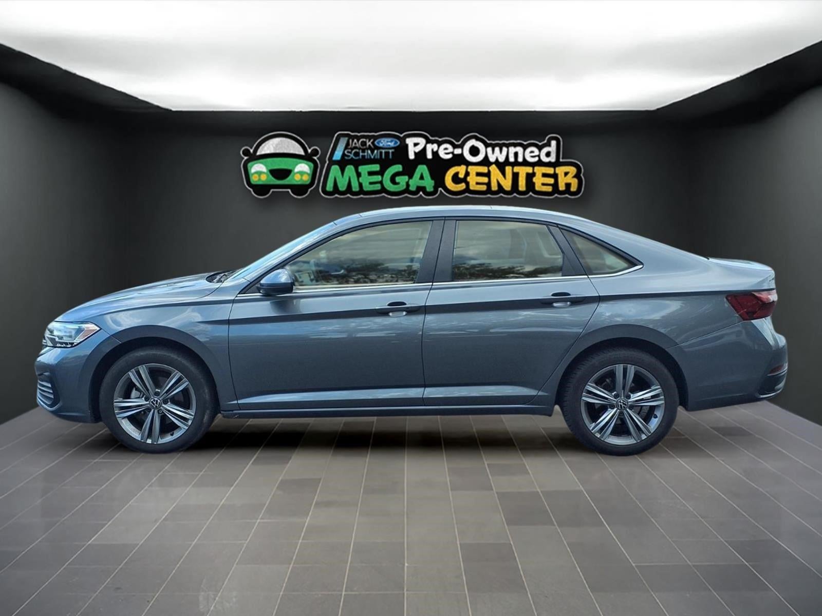 2024 Volkswagen JETTA 1.5T SE