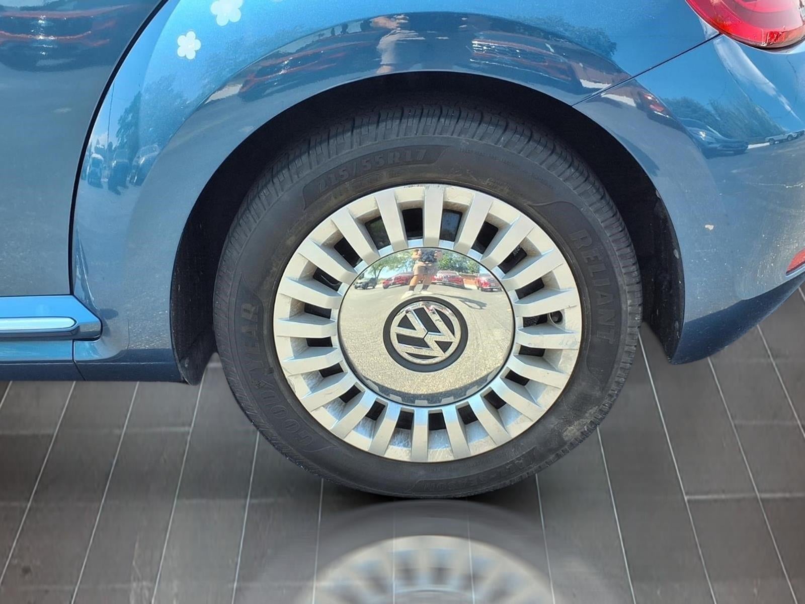 2016 Volkswagen Beetle 1.8T SE