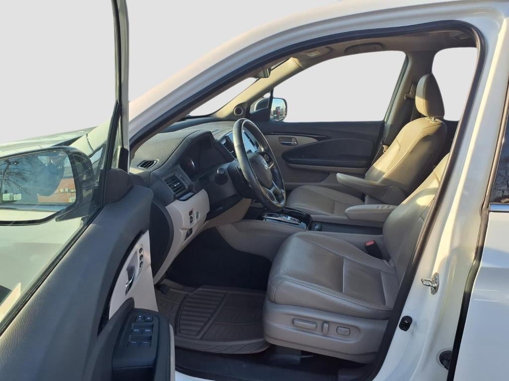 2020 Honda Pilot Touring 7-Passenger