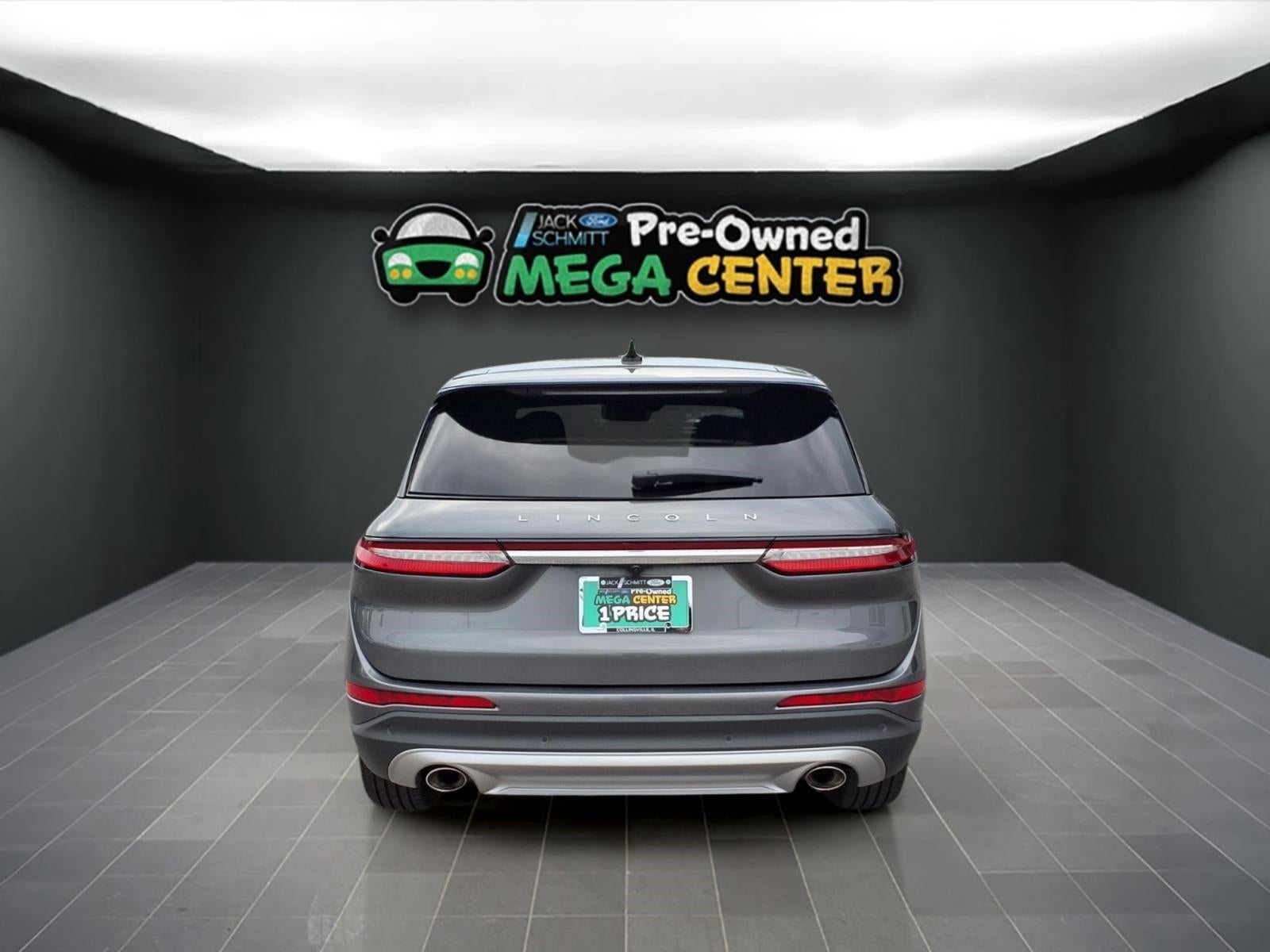 2023 Lincoln Corsair Standard