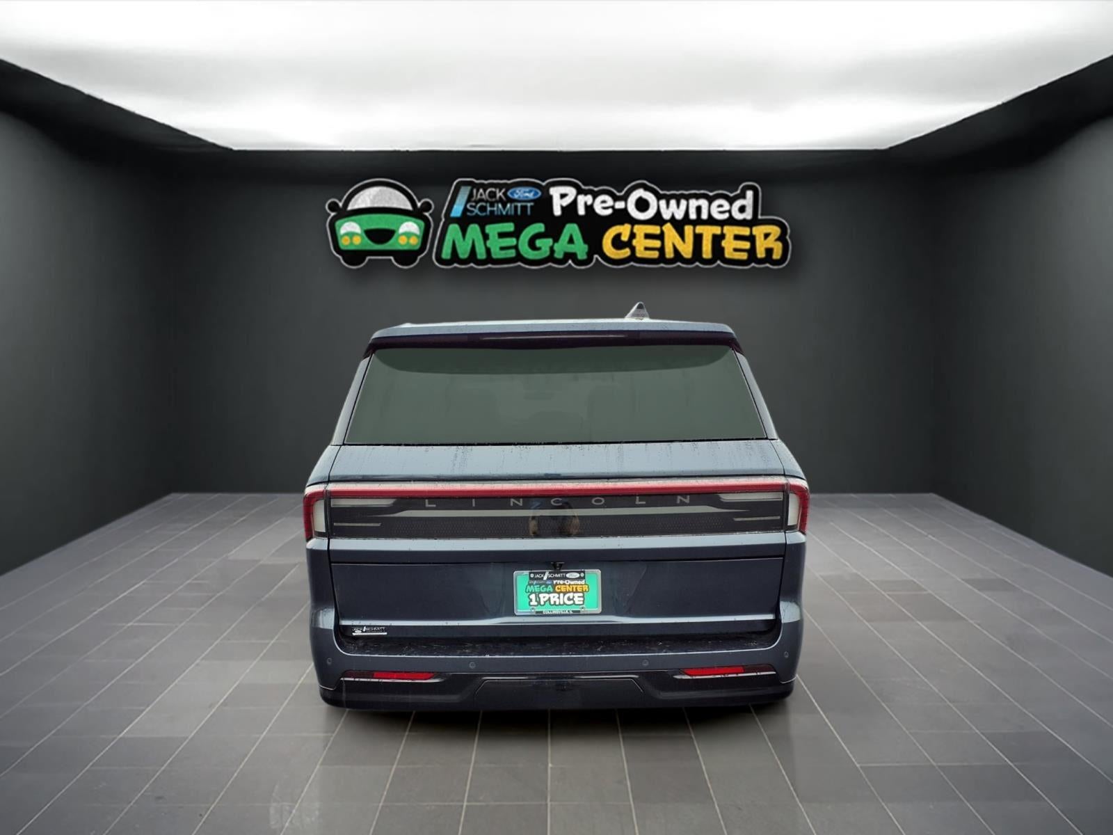 2025 Lincoln Navigator L Reserve