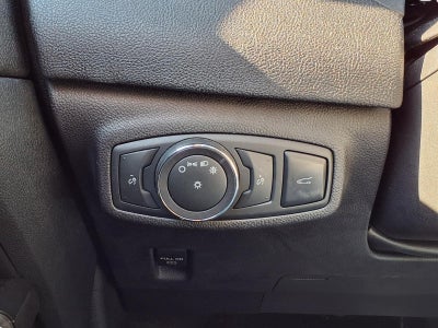 2015 Lincoln MKC Base