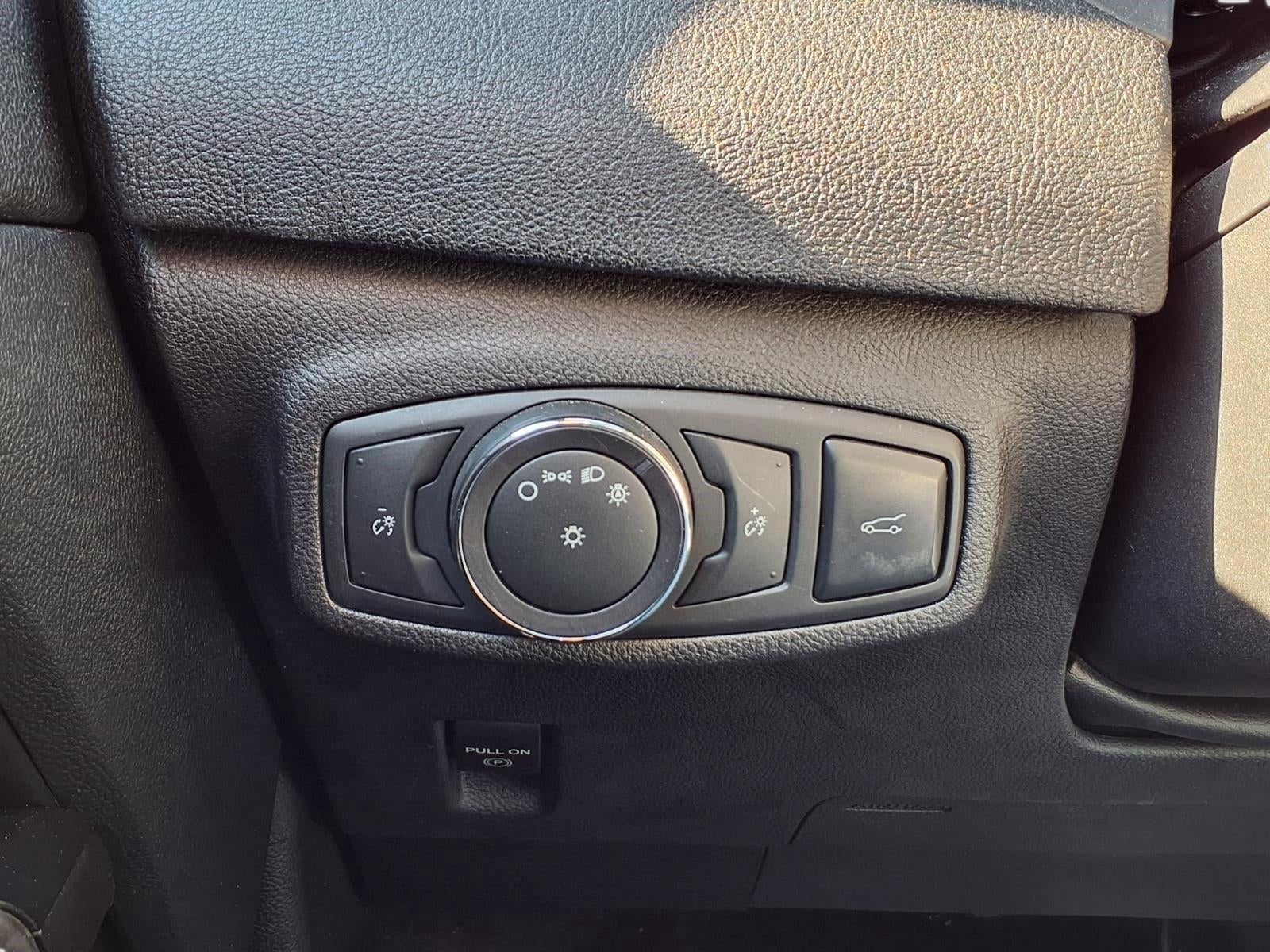 2015 Lincoln MKC Base