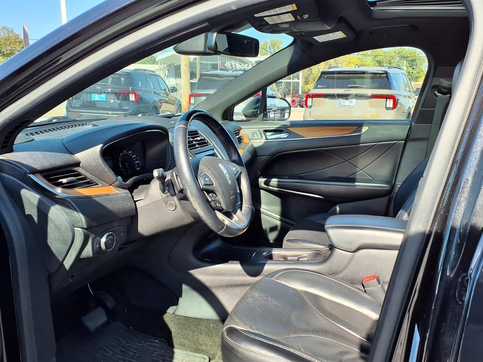2015 Lincoln MKC Base