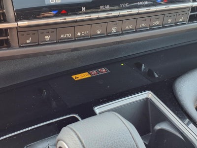 2025 Toyota Sienna Platinum