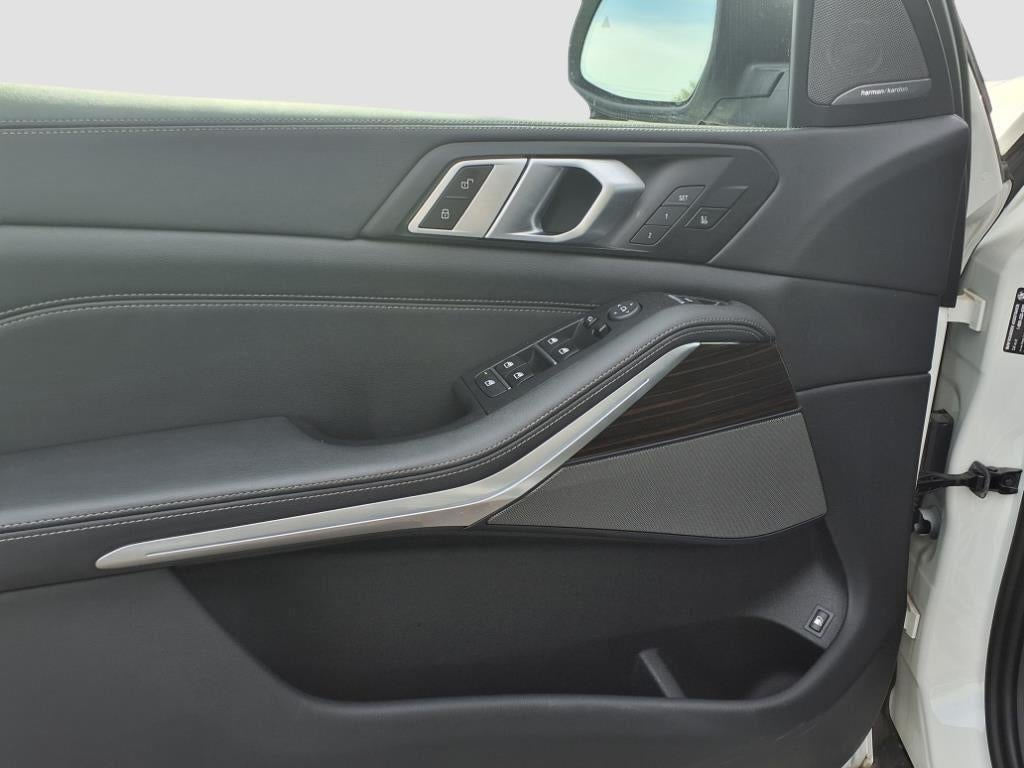 2024 BMW X5 xDrive50e