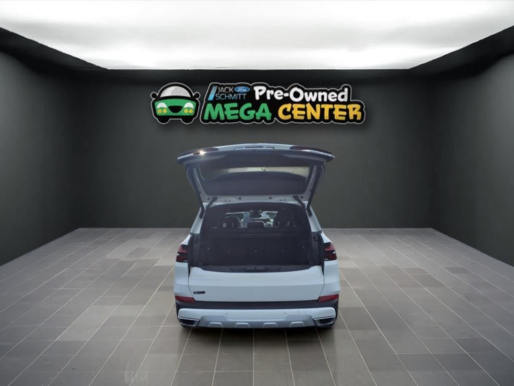 2024 BMW X5 xDrive50e