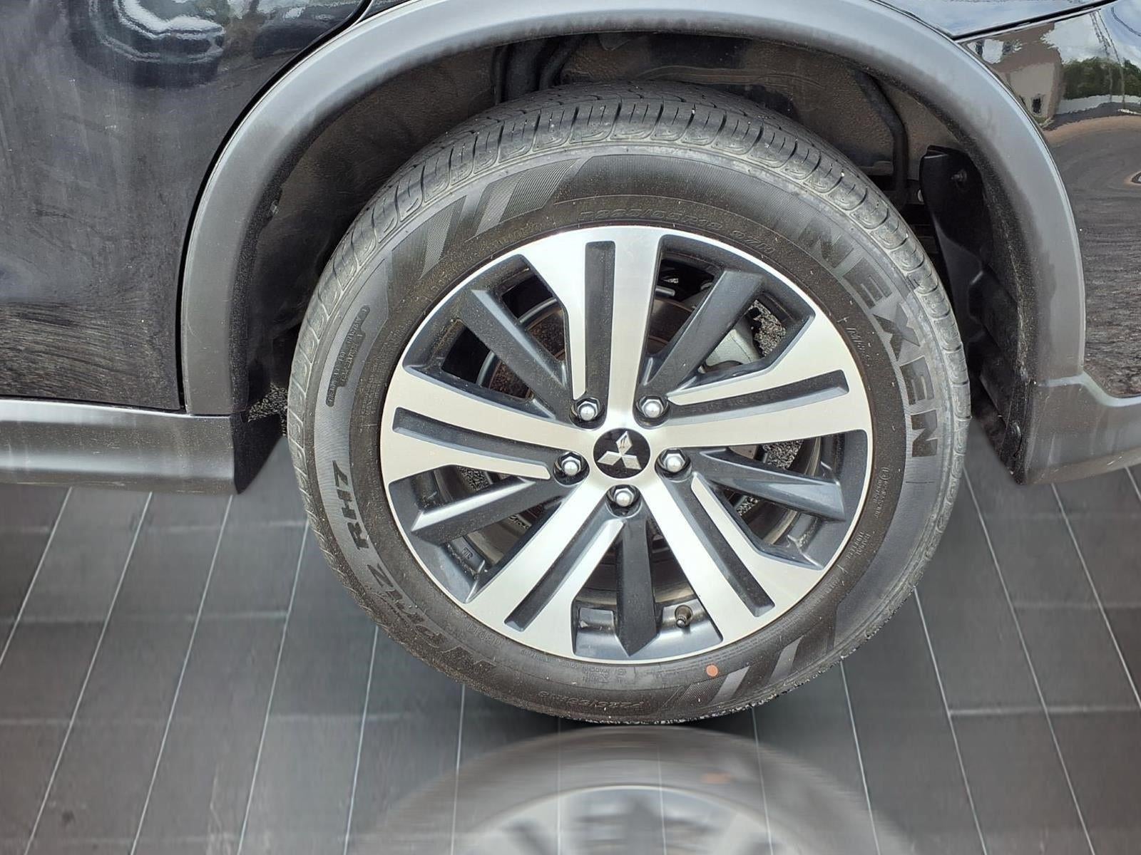 2025 Mitsubishi Outlander Sport SE