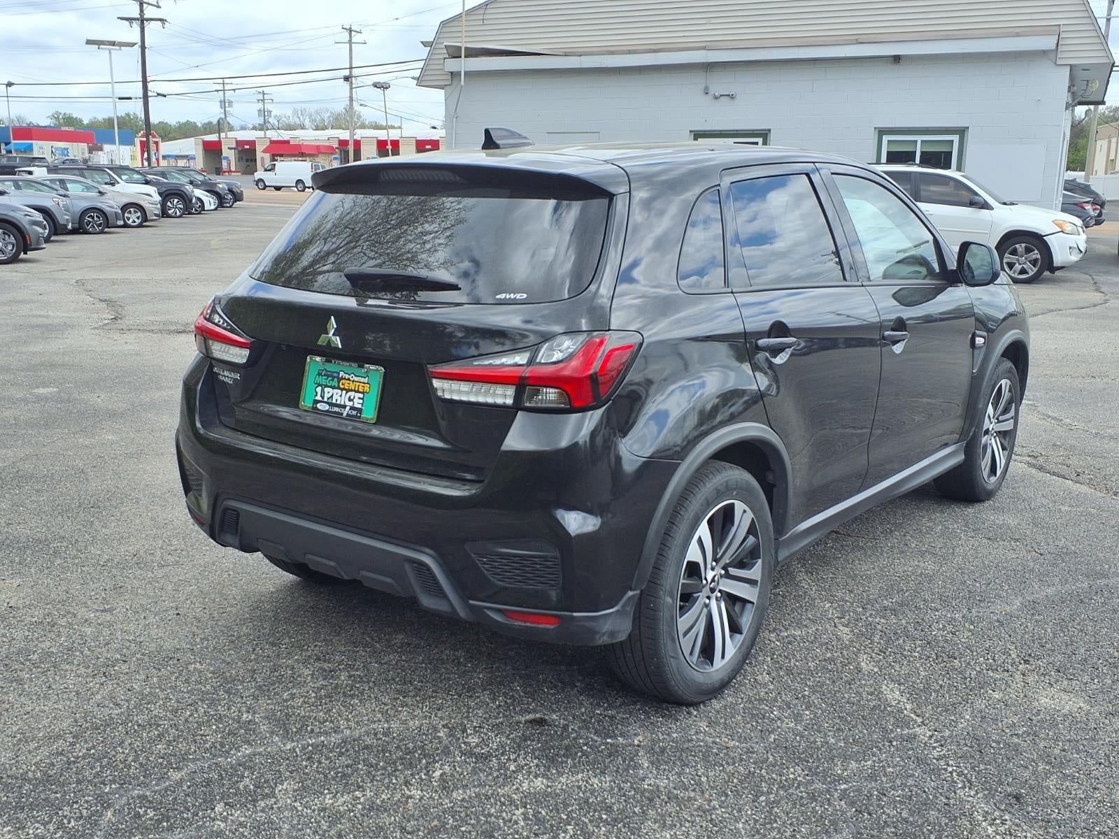 2025 Mitsubishi Outlander Sport SE
