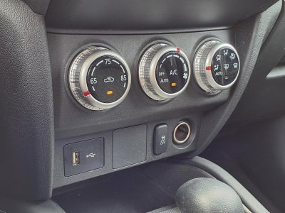 2025 Mitsubishi Outlander Sport SE