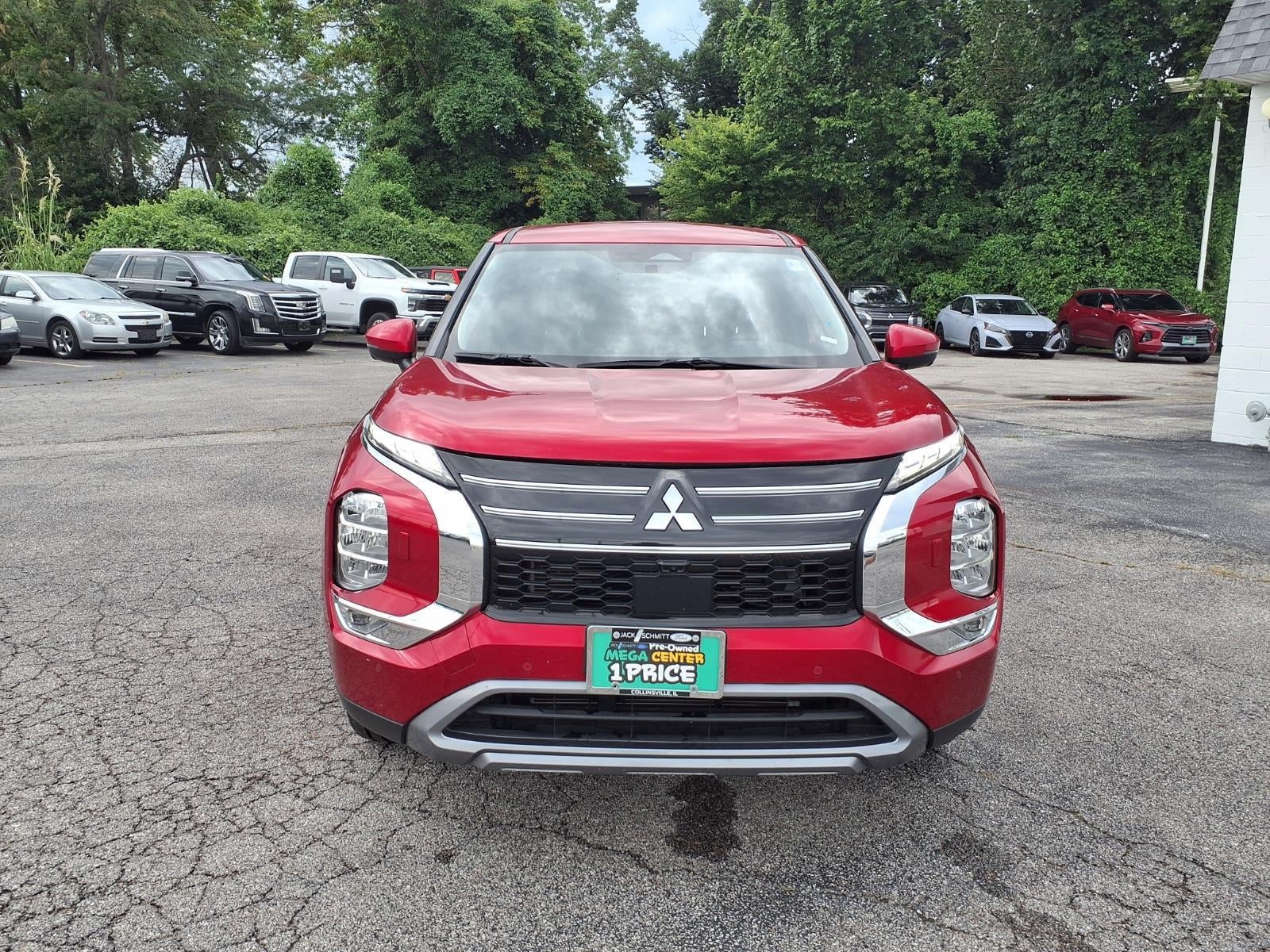 2025 Mitsubishi Outlander SE