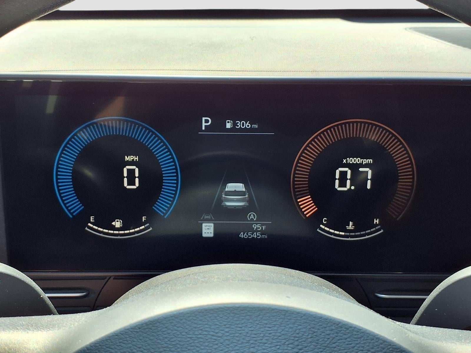 2025 Hyundai Kona SE