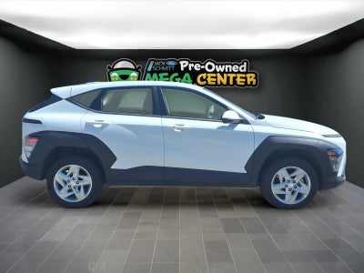2025 Hyundai Kona SE