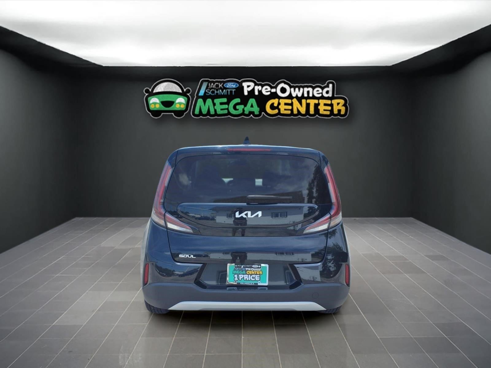 2024 Kia Soul LX