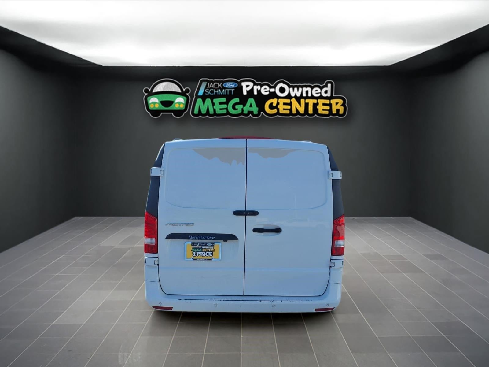 2023 Mercedes-Benz Metris Cargo Van 135 WB Cargo