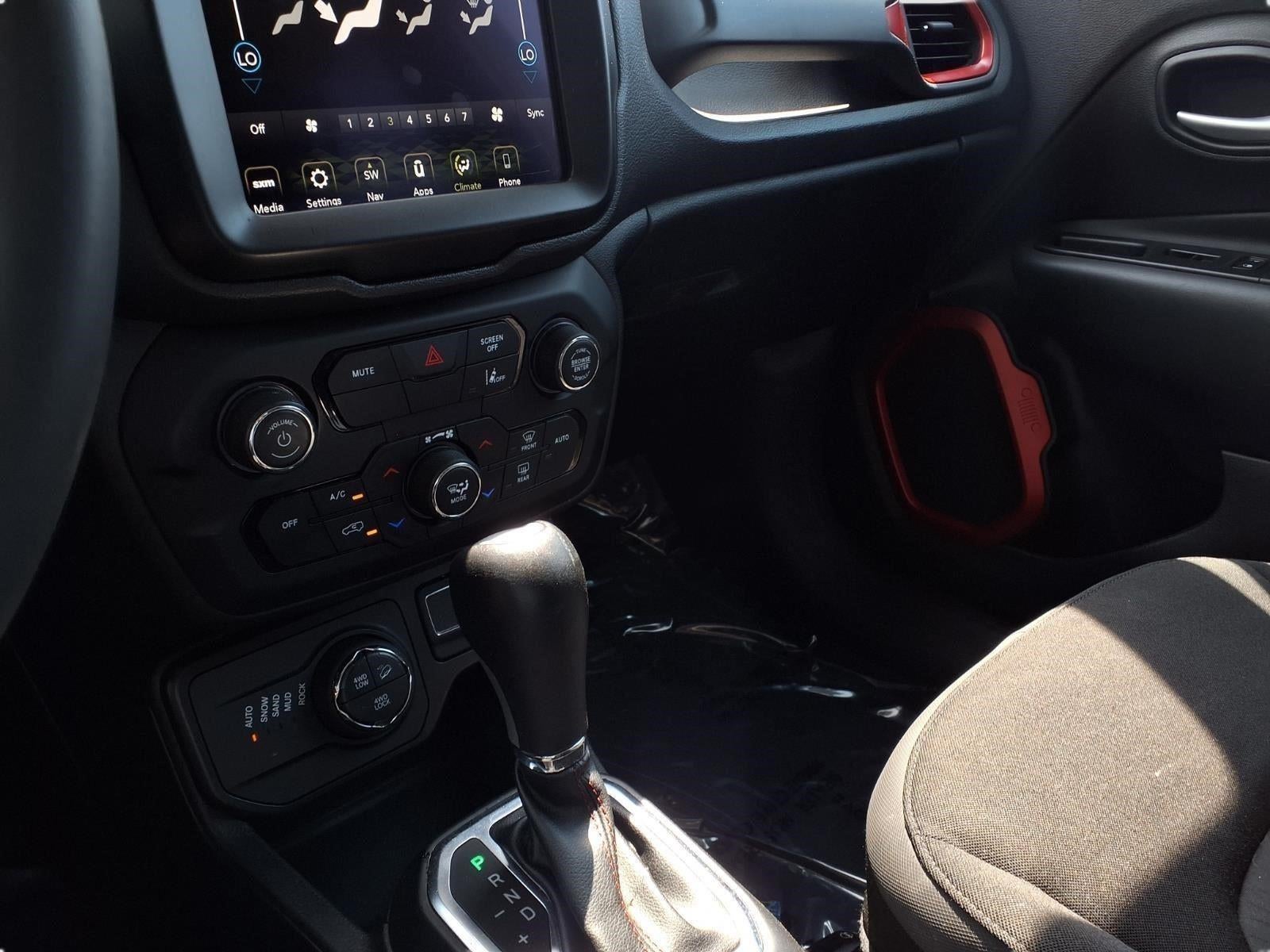2023 Jeep Renegade Trailhawk