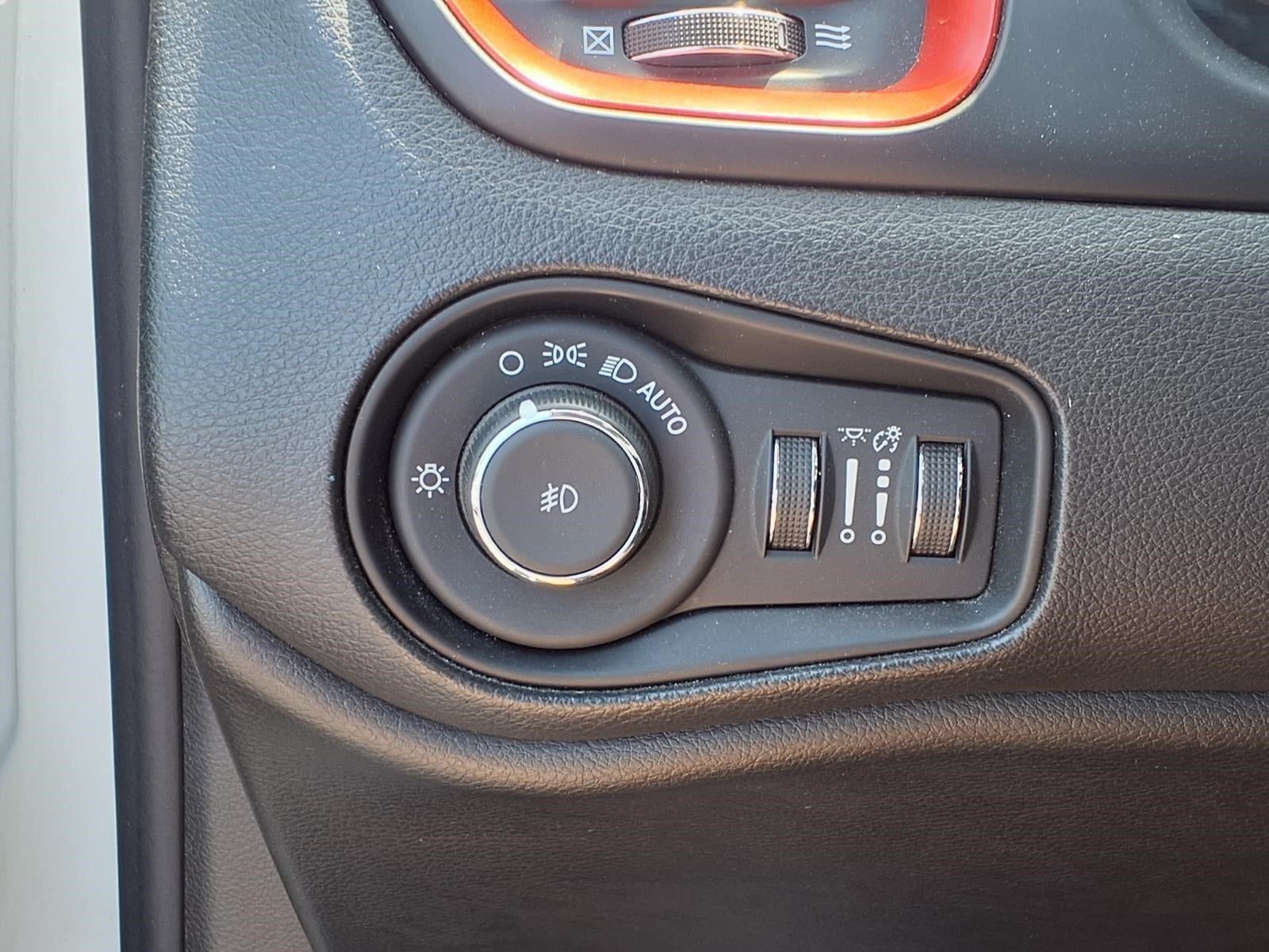 2023 Jeep Renegade Trailhawk