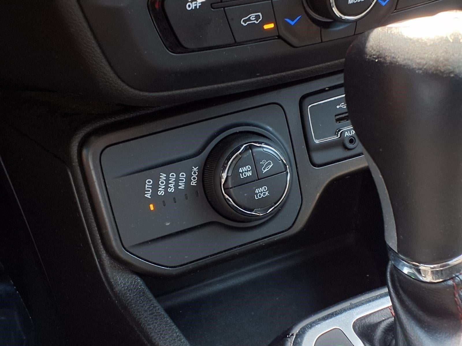 2023 Jeep Renegade Trailhawk