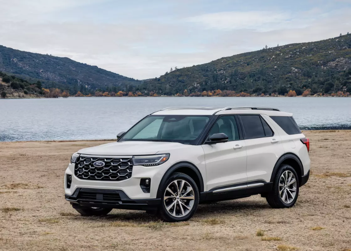 Ford Dealer Collinsvillle, IL - New Ford